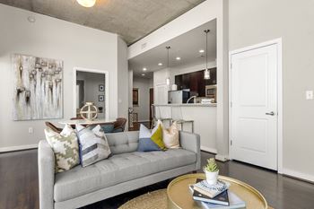 Allure Hermann Park | Spacious Living Room